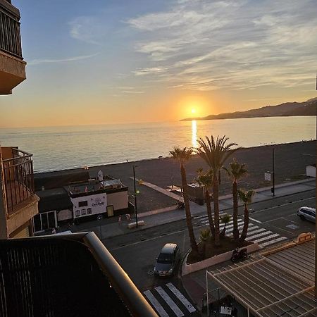 Apartamento En Primera Linea De Playa Salobrena Luaran gambar
